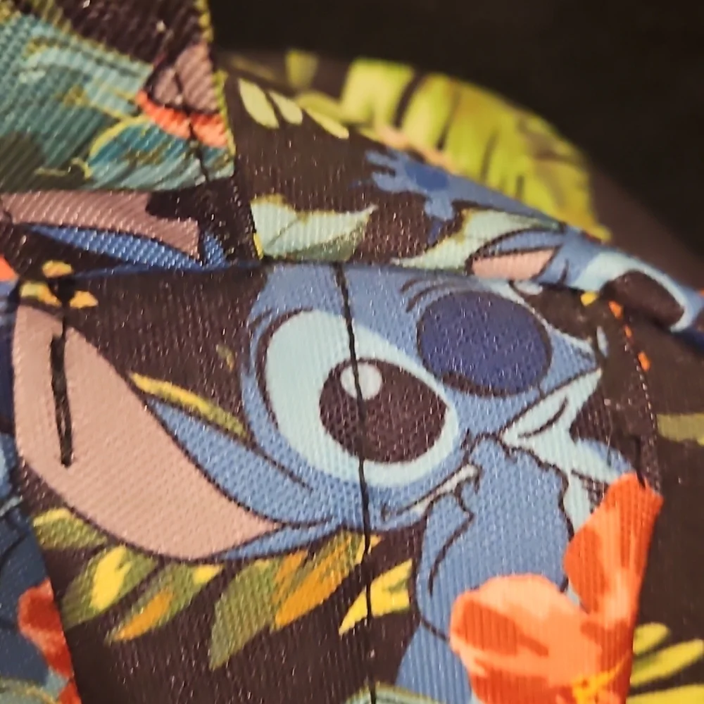 Disney Loungefly Stitch Pineapple Large Size Backpack‎